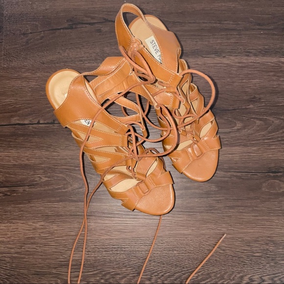 Steve Madden Platform Ankle Tie Wedges - Picture 3 of 4